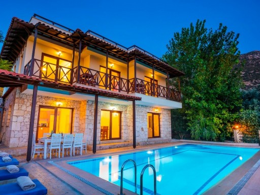 Villa Elondra